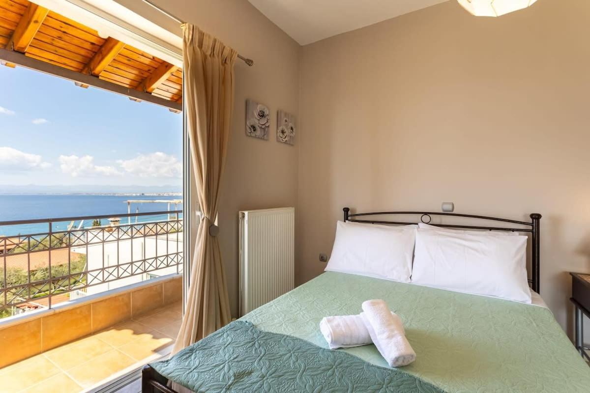 Beachside Getaway With Panoramic Seaviews Apartment Verga Kalamata