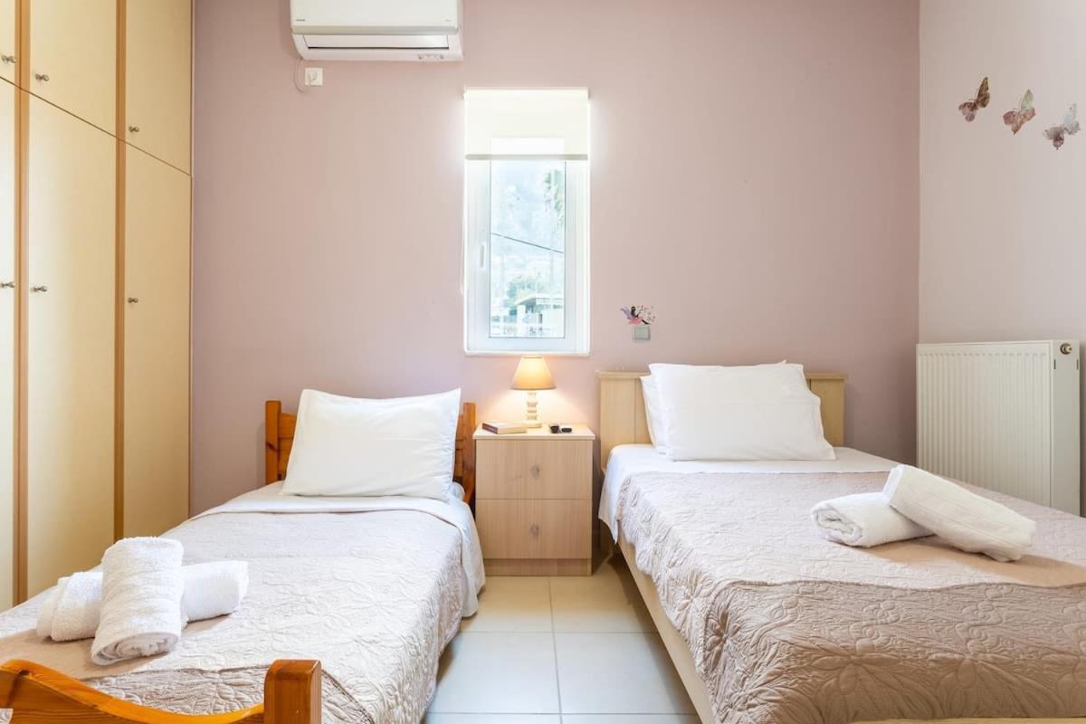 Beachside Getaway With Panoramic Seaviews Apartment *
