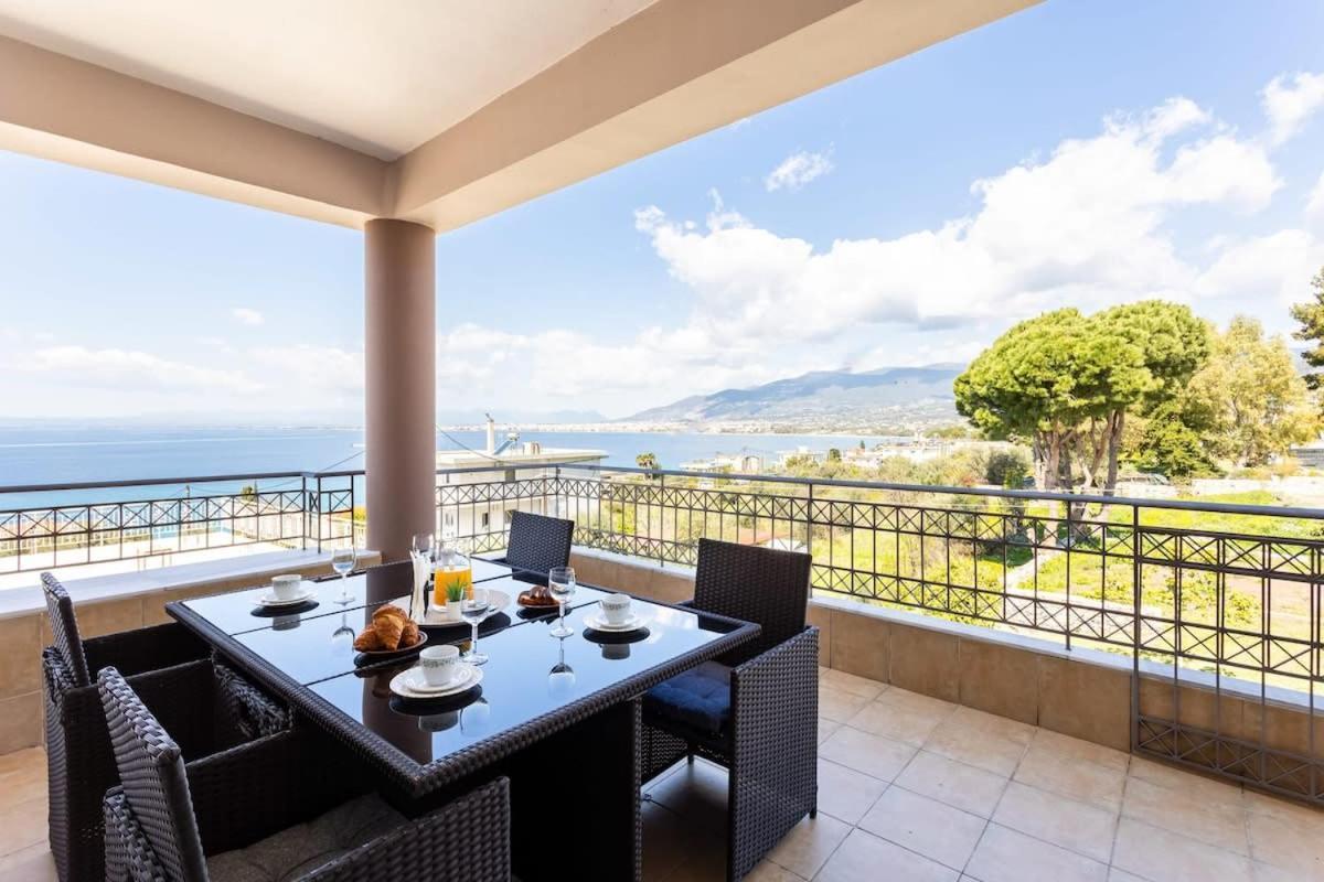 Beachside Getaway With Panoramic Seaviews Apartment Verga Kalamata